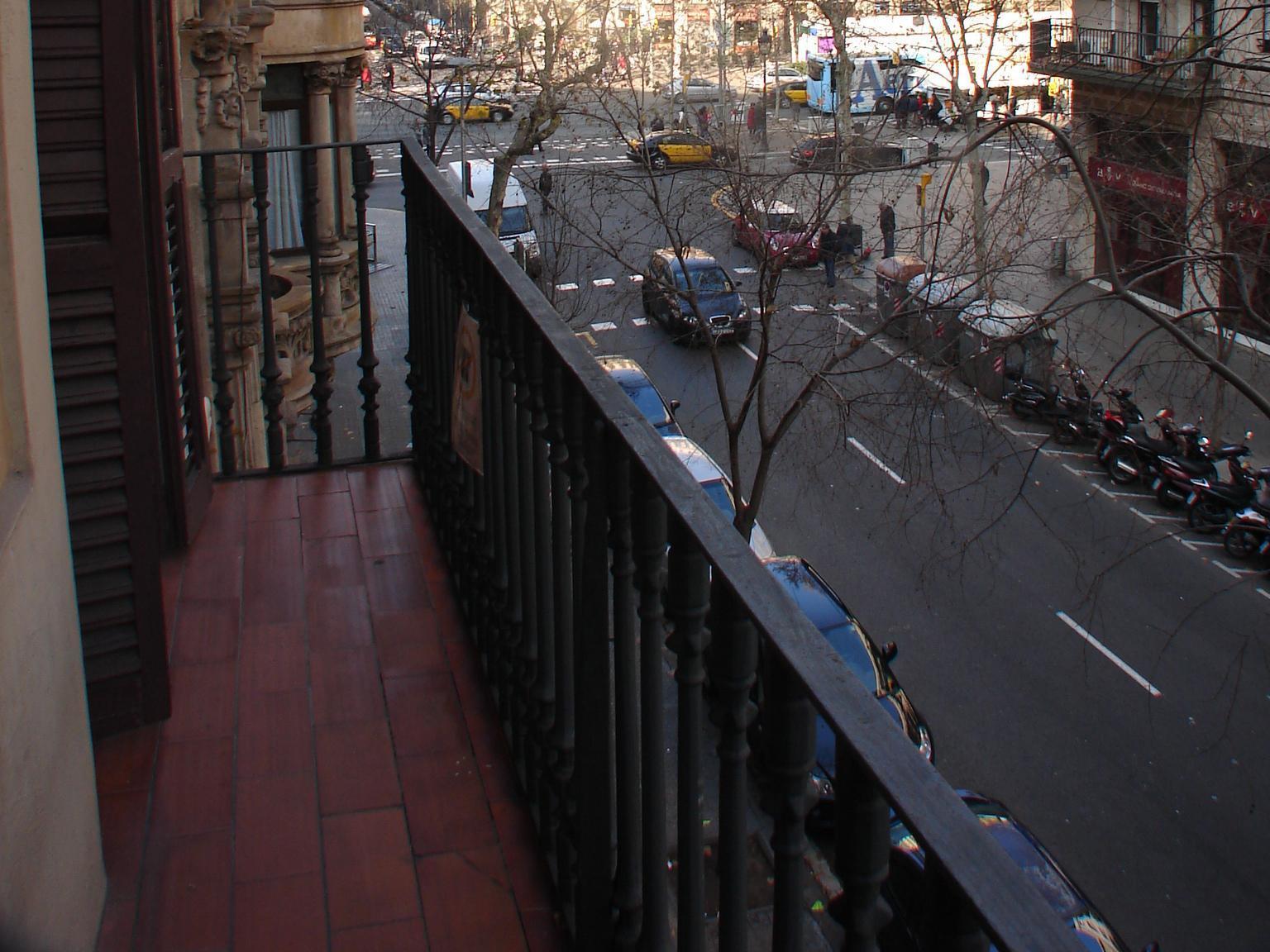 Break Bcn - Hostal & Coffeebar Barcelona Exterior photo